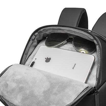 Smart Anti-Theft Backpack with USB Port for 17.3" Laptop – Bange Camaro 