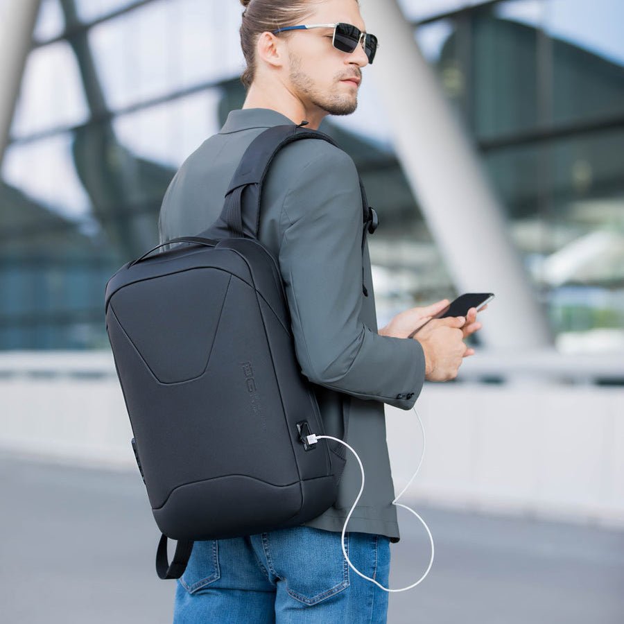 Classic Anti-Theft Backpack for 15.6" Laptop – Secure & Timeless Design – Bange Classic 
