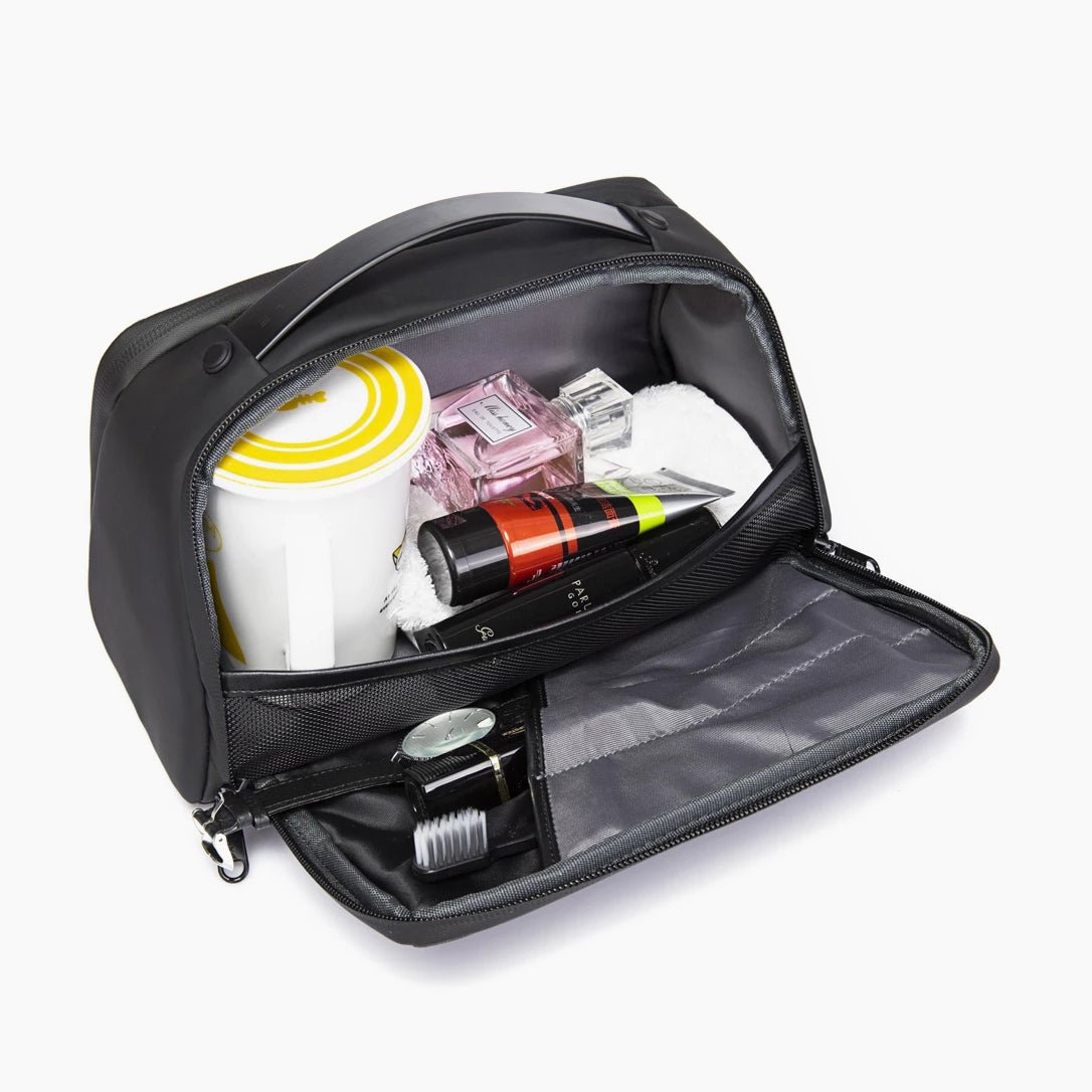 Compact Travel Toiletry Bag – Organized & Water-Resistant – Bange Embark 