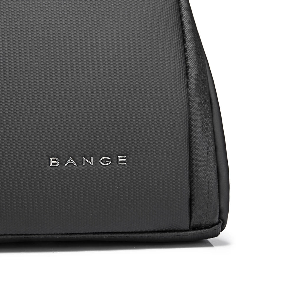 Compact Travel Toiletry Bag – Organized & Water-Resistant – Bange Embark 