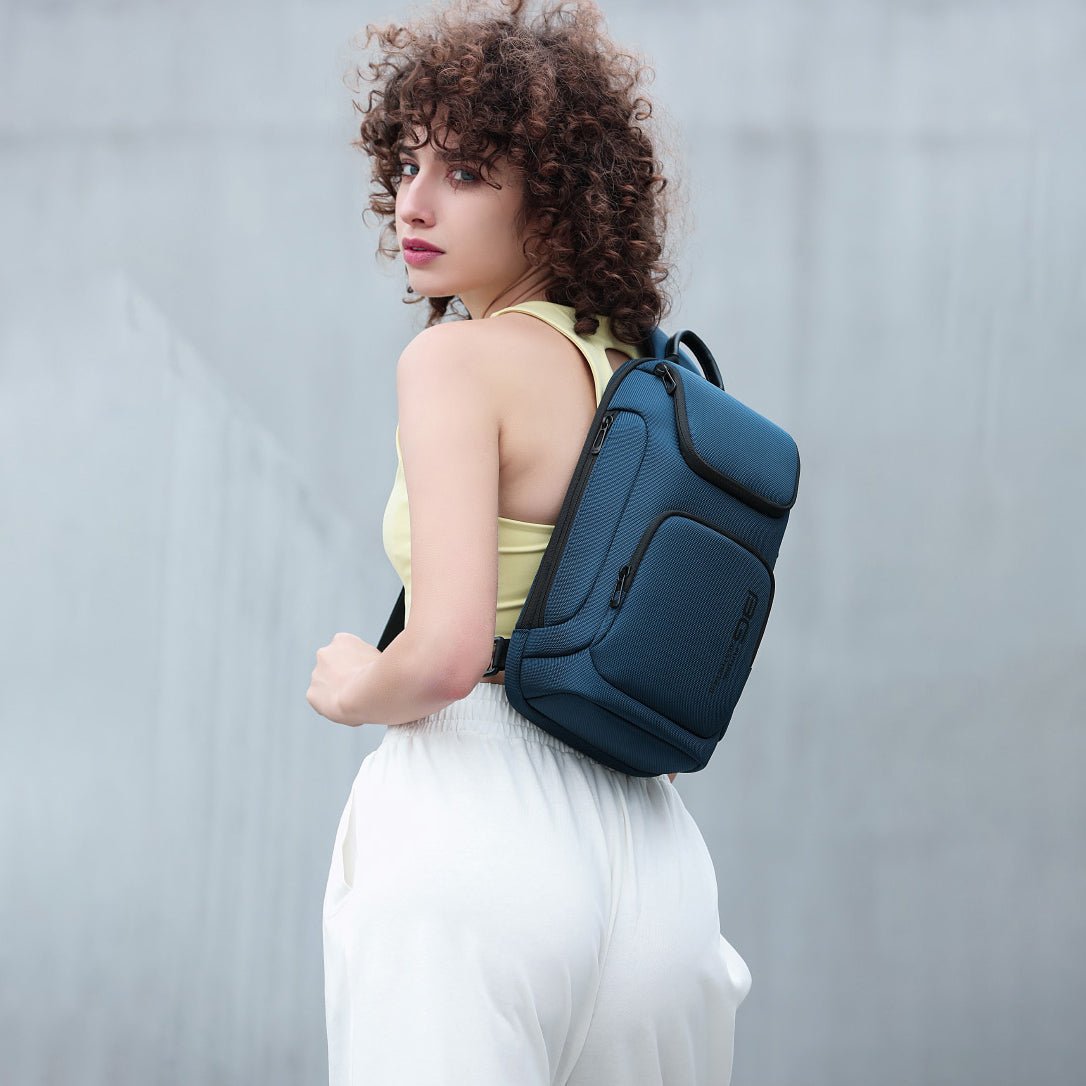 Lightweight Functional Crossbody Bag – Compact & Everyday Use – Bange Hero 