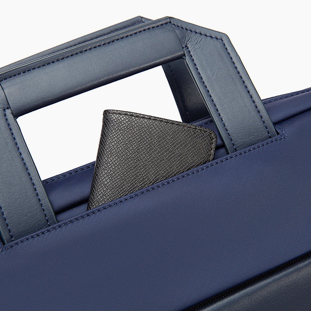 Executive Laptop Shoulder Bag for 15.6" – Bange Strider 