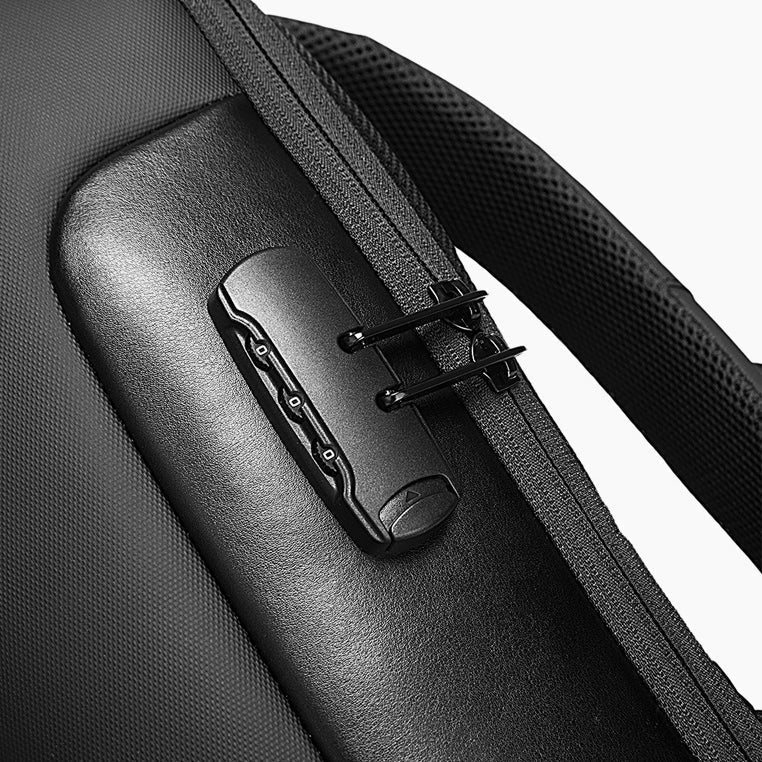 Anti-Theft Executive Backpack for 17.3" Laptop – Bange Tecsafe 